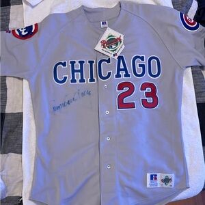 Ryne Sandberg autographed Chicago Cubs #23 Russell‎ Athletic Light Gray Jersey